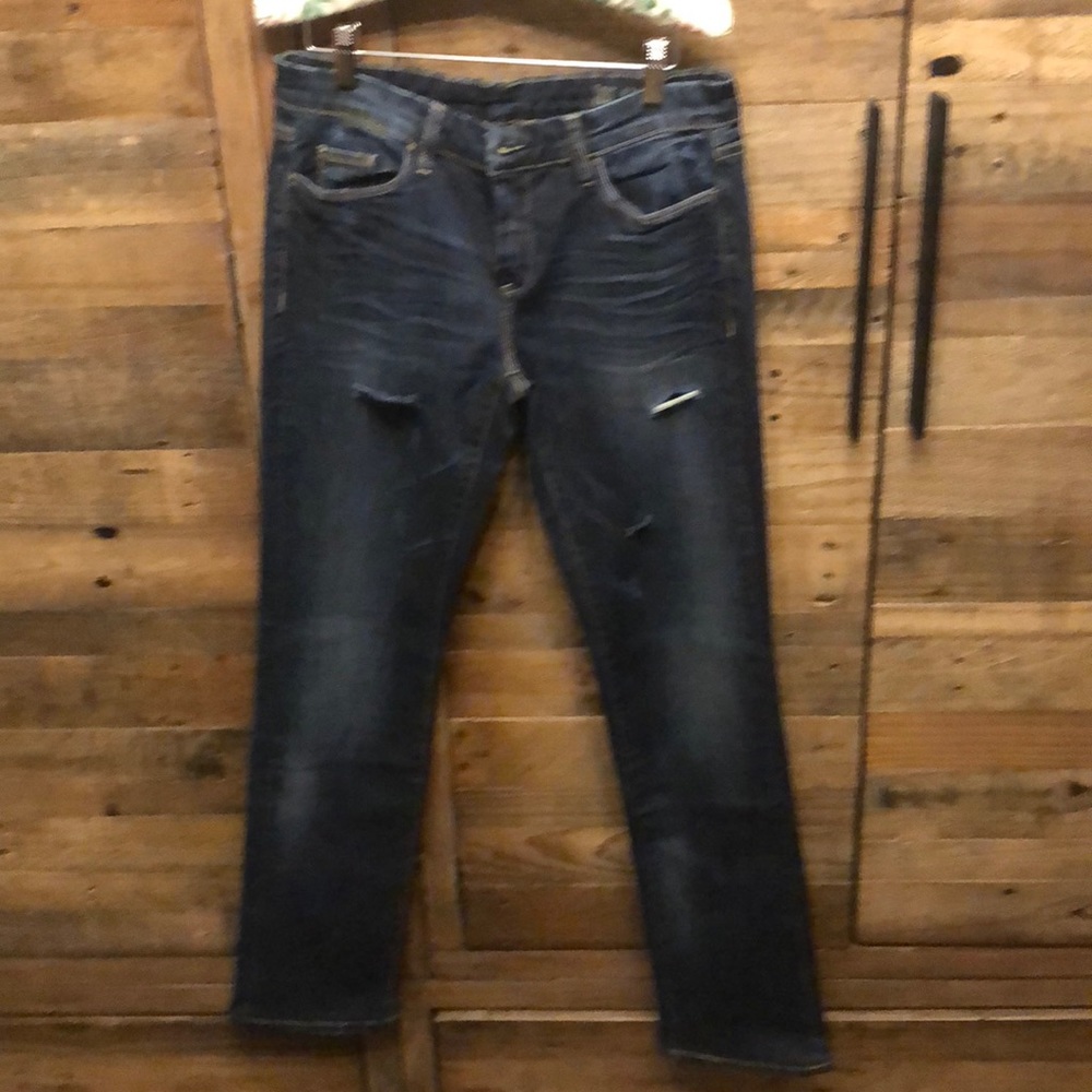 NWOT Blank NYC Straight Leg Jean - Sz 28